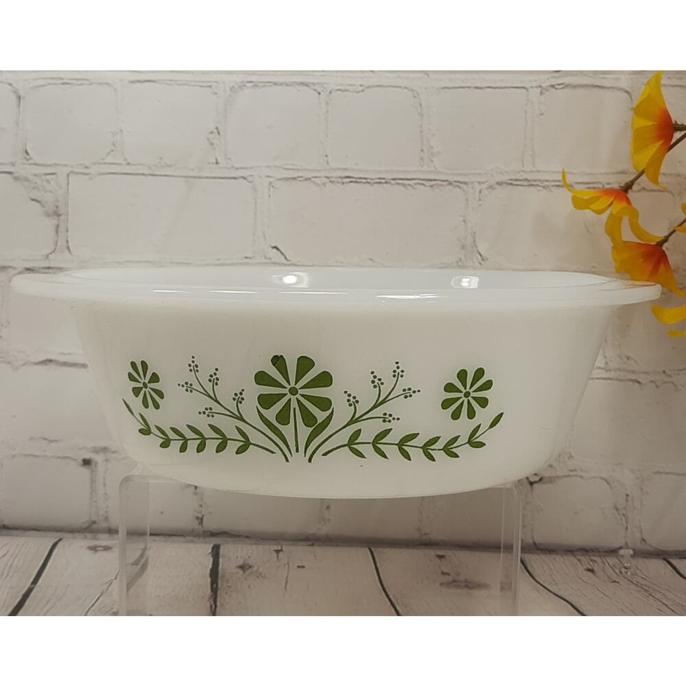 Glasbake 2 Quart‎ Casserole Dish J514 White Green Crazy Daisy Gremlin Vintage